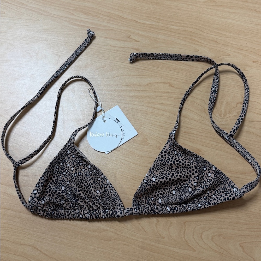 Kulani Kinis Spotted Bikini Top